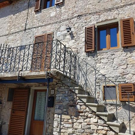 バーニ・ディ・ルッカ Casa Argolaヴィラ エクステリア 写真