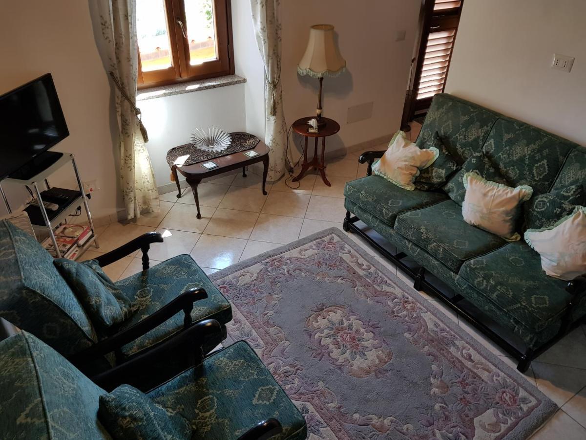 バーニ・ディ・ルッカ Casa Argolaヴィラ エクステリア 写真