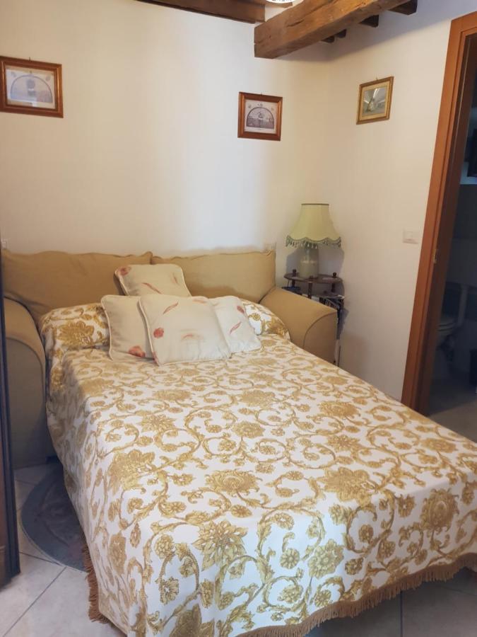 バーニ・ディ・ルッカ Casa Argolaヴィラ エクステリア 写真
