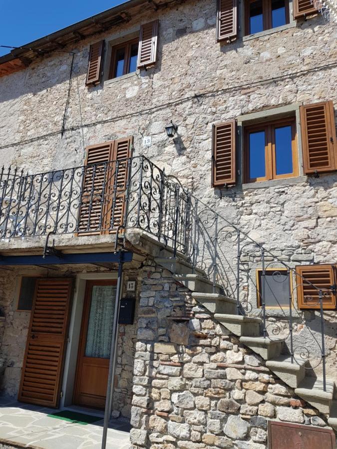 バーニ・ディ・ルッカ Casa Argolaヴィラ エクステリア 写真